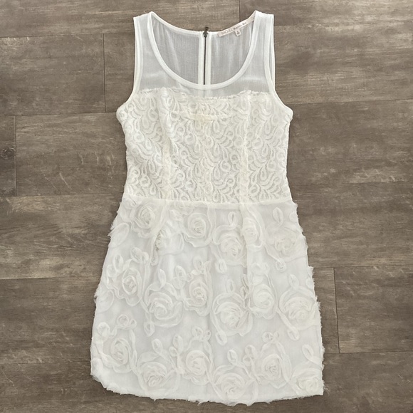 *HOST PICK* RACHEL by Rachel Roy Lace Florette Mini Dress - Picture 5 of 7